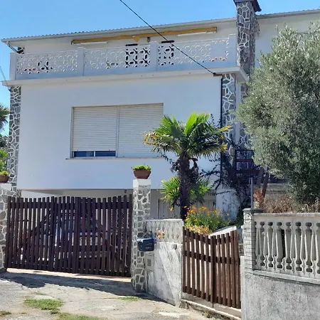 Проживание в семье La Cruz Del Sur - 